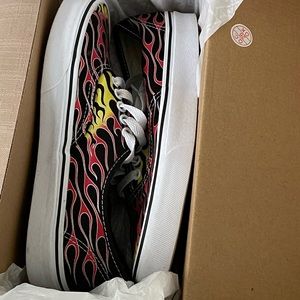 Vans Authentic FLAMES Mash Up *6.5 Mens*